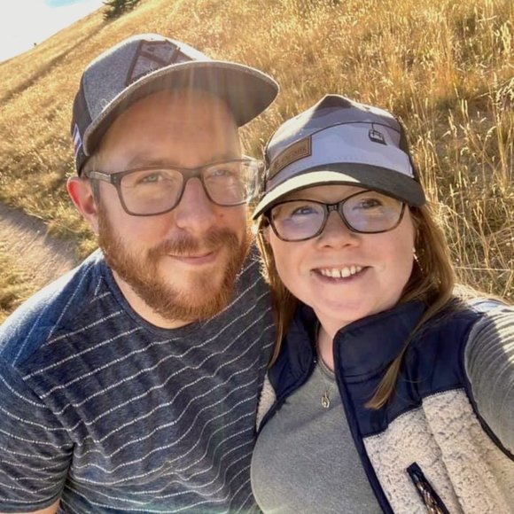 Meet your Posher, Dana - Picture 1 of 2